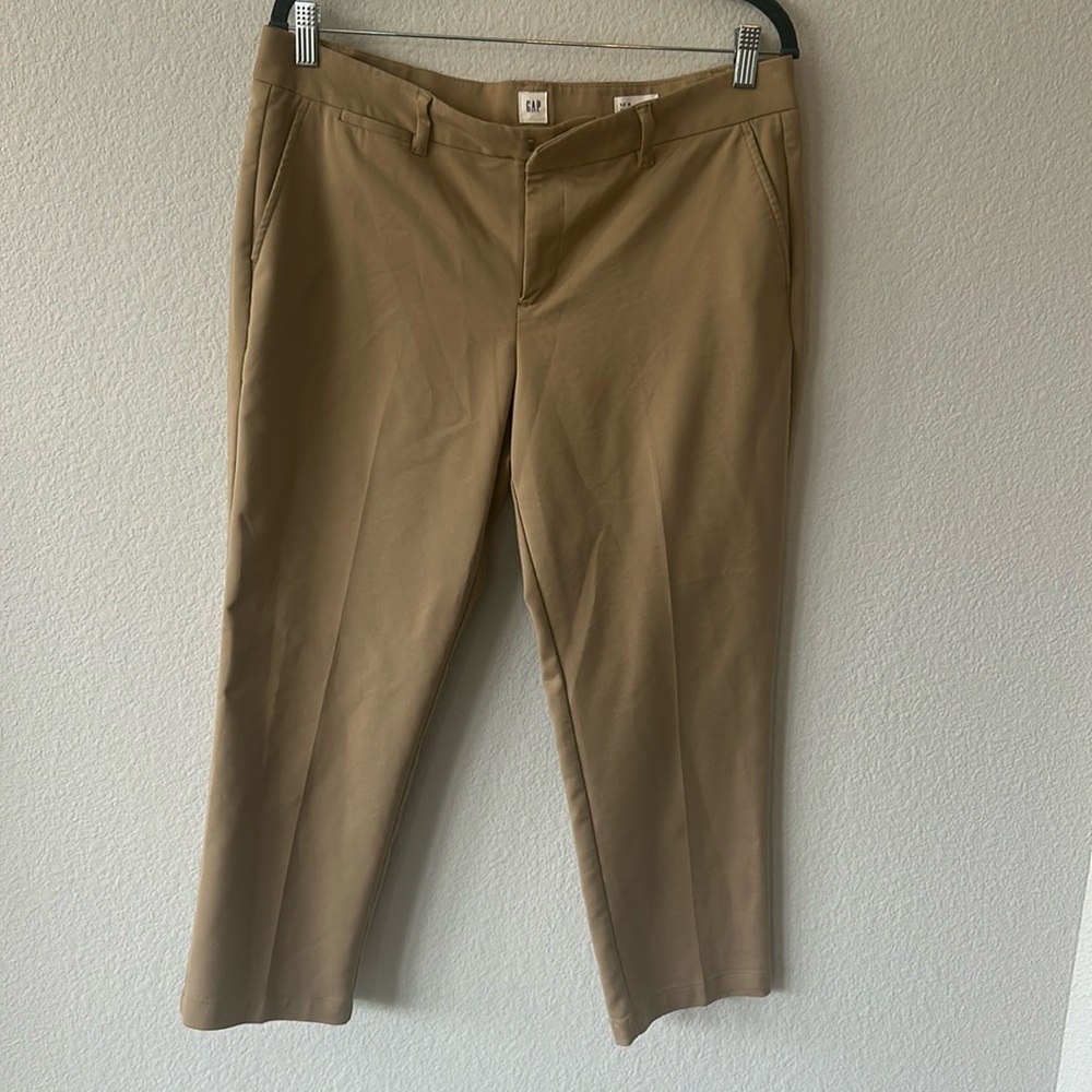 Gap slim crop pants‎ -